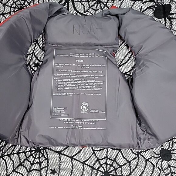 Kid's US Coast Guard Approved PFD Youth 50-90 lbs - Picture 3 of 4